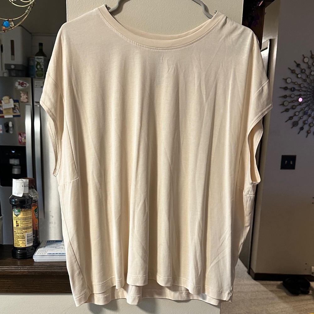 MPG Women's Soft Cream Short Sleeve Tee